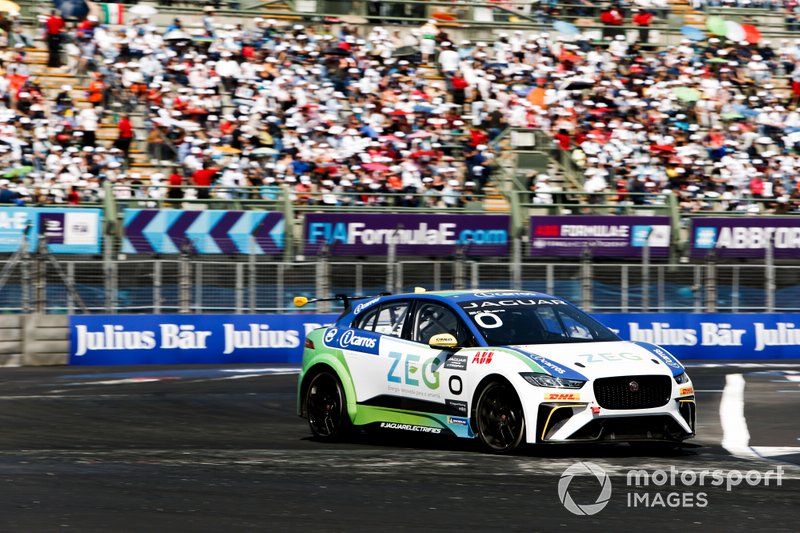 Cacá Bueno, Jaguar Brazil Racing