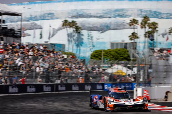 #93 Acura Meyer Shank Racing w/Curb Agajanian Acura ARX-06: Renger van der Zande, Nick Yelloly, Aaron Telitz