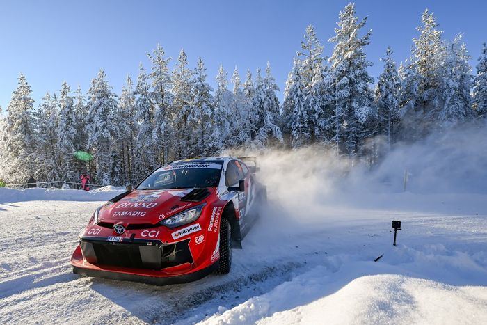 Oliver Solberg, Elliott Edmondson, Toyota Gazoo Racing WRT Toyota GR Yaris Rally1