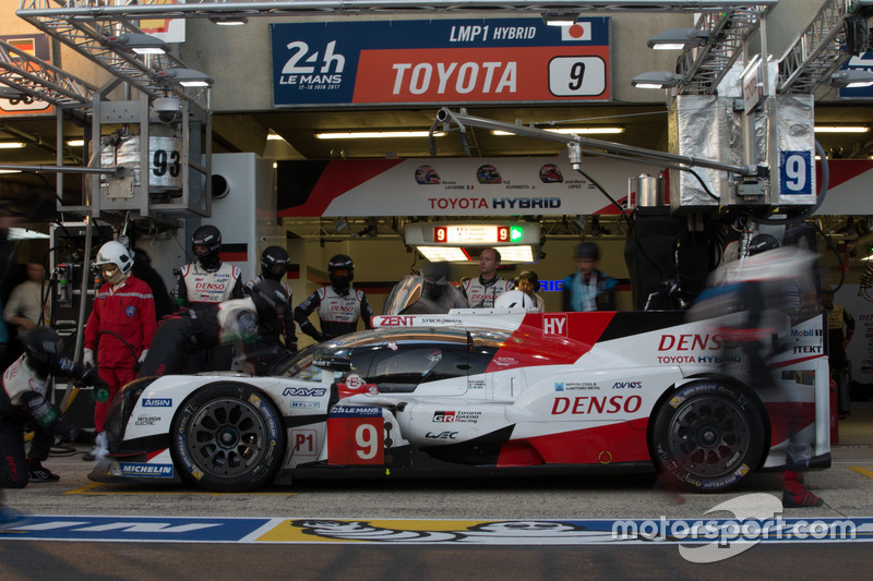 #9 Toyota Gazoo Racing Toyota TS050 Hybrid: Jose Maria Lopez, Yuji Kunimoto, Nicolas Lapierre