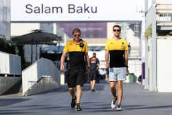Пре-секретарRenault Sport F1 Team Енді Стобарт, Джоліон Палмер, Renault Sport F1 Team