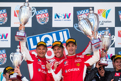 1. #88 Maranello Motorsport, Ferrari 488 GT3: Toni Vilander, Craig Lowndes, Jamie Whincup