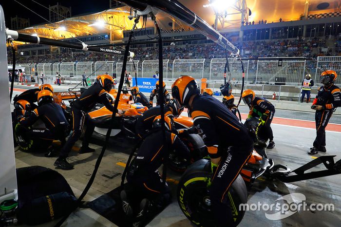 Fernando Alonso, McLaren MCL32
