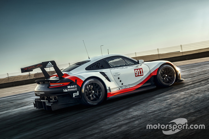 2017 Porsche 911 RSR