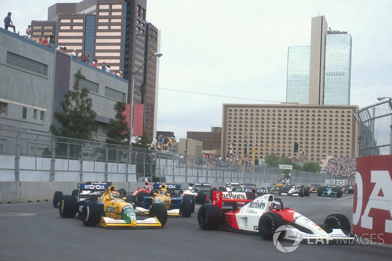 Gerhard Berger, McLaren MP4/6 Honda, Nelson Piquet y Roberto Moreno, Benetton B190B Ford