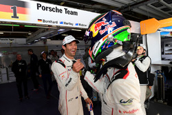 #1 Porsche Team Porsche 919 Hybrid: Марк Уэббер, Брендон Хартли - обладатели поула