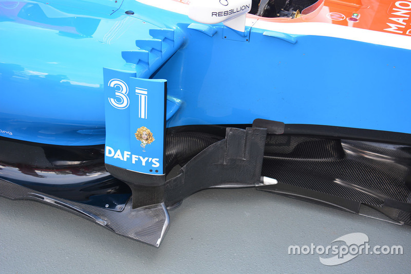 Manor Racing MRT05, sidepods