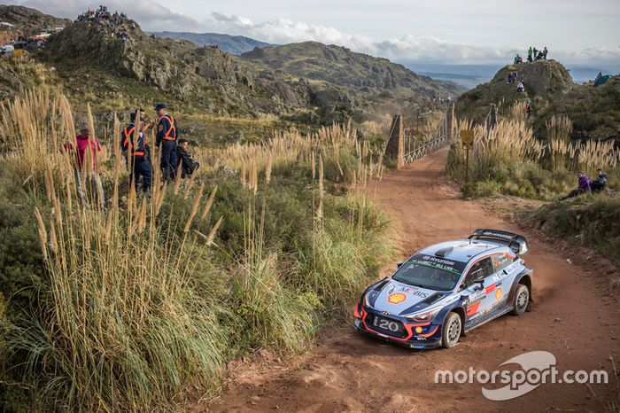 Thierry Neuville, Nicolas Gilsoul, Hyundai i20 WRC, Hyundai Motorsport