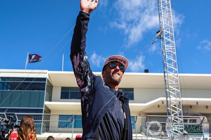 Daniel Ricciardo, Red Bull Racing en el desfile de pilotos