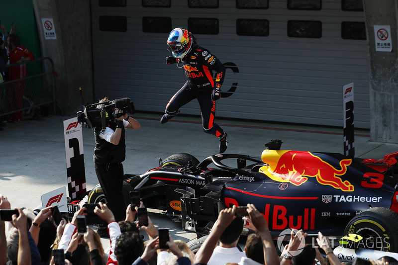 Ganador de la carrera Daniel Ricciardo, Red Bull Racing