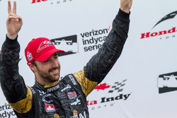 Third place James Hinchcliffe, Schmidt Peterson Motorsports Honda