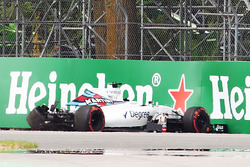 Felipe Massa, Williams FW38, Unfall im ersten Freien Training
