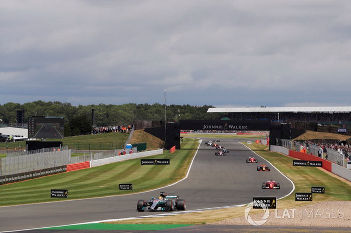 Lewis Hamilton, Mercedes AMG F1 W08, Kimi Raikkonen, Ferrari SF70H. Max Verstappen, Red Bull Racing RB13, Sebastian Vettel, Ferrari SF70H, Esteban Ocon, Sahara Force India F1 VJM10 y Nico Hulkenberg, Renault Sport F1 Team RS17