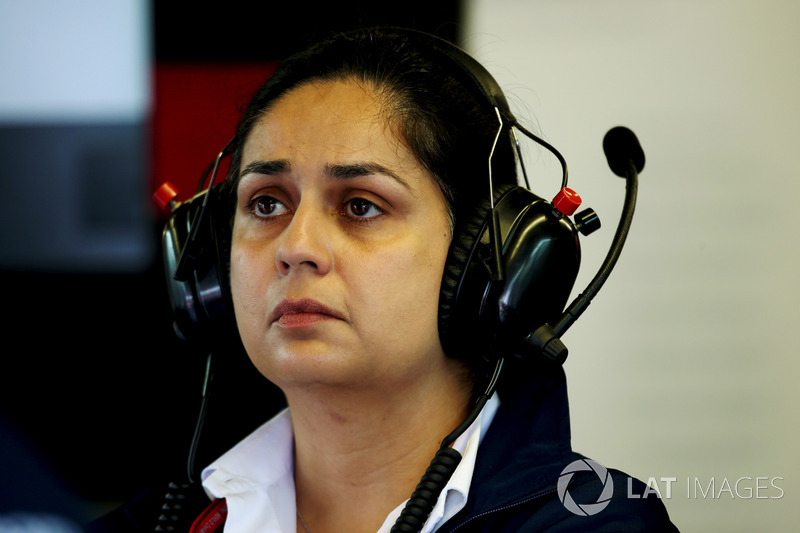 Monisha Kaltenborn, Sauber'deki takım patronluğu görevinden ayrıldı. Yerini Frederic Vasseur aldı