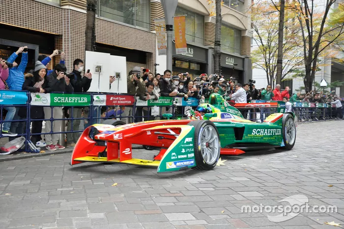 ルーカス・ディ・グラッシ（Lucas di Grassi）