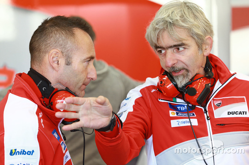 Cristian Gabarrini, Ducati Team, Crewchief; Gigi Dall'Igna, Ducati Team, Geschäftsführer