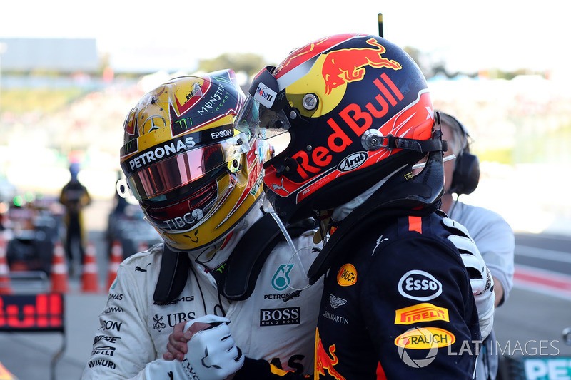 Race winner Lewis Hamilton, Mercedes AMG F1 celebrates with Max Verstappen, Red Bull Racing in parc ferme