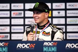 Conferencia de prensa con Petter Solberg