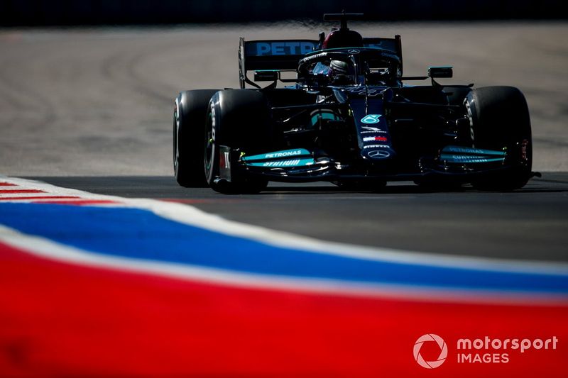 Lewis Hamilton, Mercedes W12