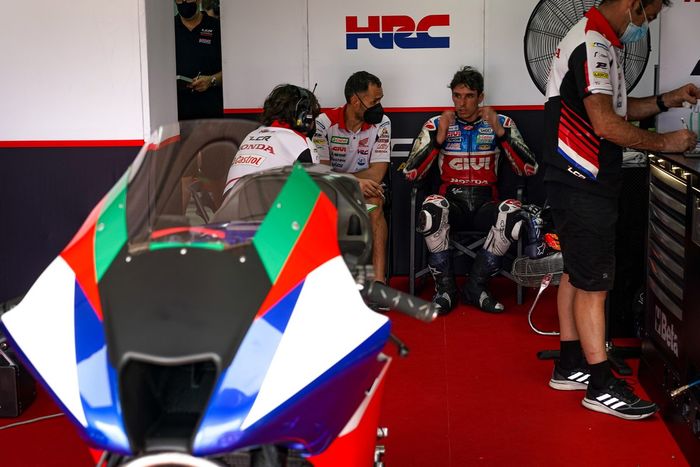 La moto de Alex Márquez, Team LCR Honda