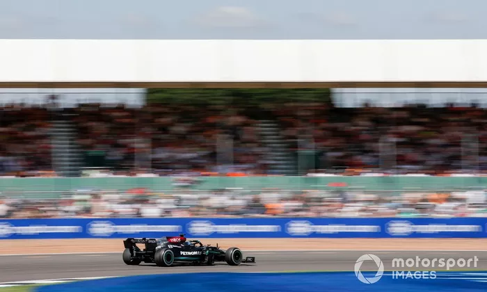 Lewis Hamilton, Mercedes W12