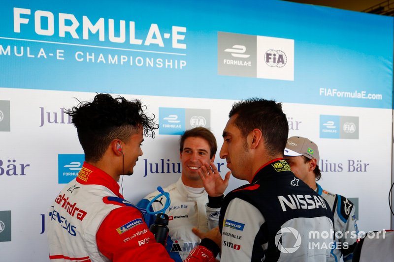 Antonio Felix da Costa , BMW I Andretti Motorsports, Sébastien Buemi, Nissan e.Dams e Felipe Massa, Venturi Formula E, si congratulano con Pascal Wehrlein, Mahindra Racing, dopo che ha conquistato la Pole Position