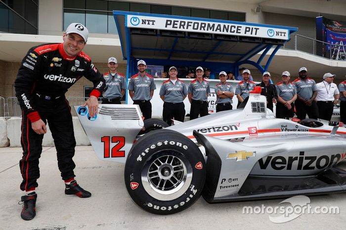Ganador de la pole Will Power, Team Penske Chevrolet