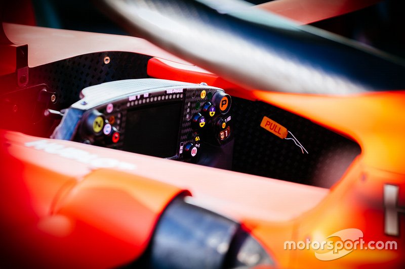 Ferrari SF90, steering wheel detail
