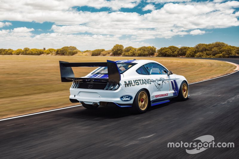 Ford Mustang Supercar