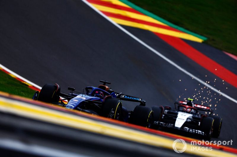 Alex Albon, Williams FW45, Yuki Tsunoda, AlphaTauri AT04