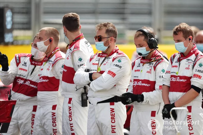 Mecánicos de Alfa Romeo Racing 