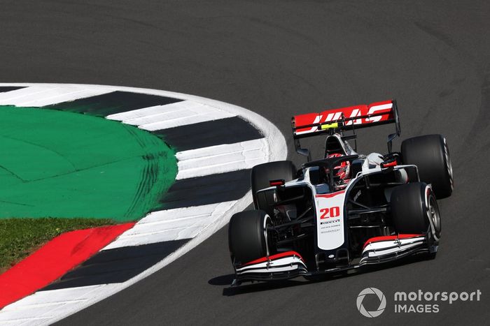 Kevin Magnussen, Haas VF-20