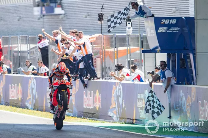 Marc Márquez: também venceu nos quatro circuitos no calendário atual da MotoGP. Três em Jerez, duas na Catalunha, cinco em Aragón e duas em Valência. 