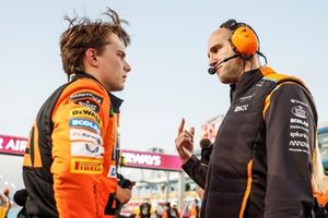 Oscar Piastri, Equipa de F1 da McLaren, Tom Stallard, Engenheiro de Corrida, Equipa de F1 da McLaren