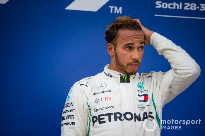 Lewis Hamilton: “Obviamente foi uma decisão da equipe. Houve obviamente discussões sobre se isso aconteceria ou não, e eu apenas garanti a Valtteri que não foi algo que eu pedi.”
