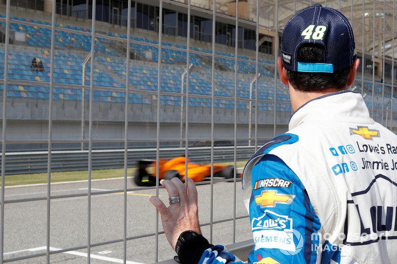 Autotausch zwischen Alonso & Johnson