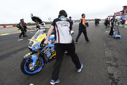 Thomas Luthi, Estrella Galicia 0,0 Marc VDS, bike being taken off the grid in race start fiasco