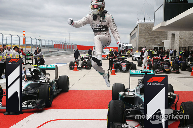 F1 logo denemeleri