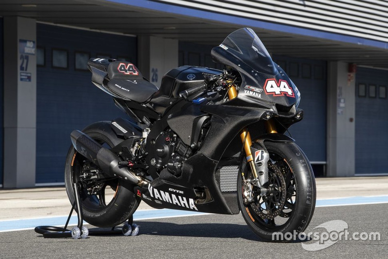 Lewis Hamilton teste la Yamaha Superbike