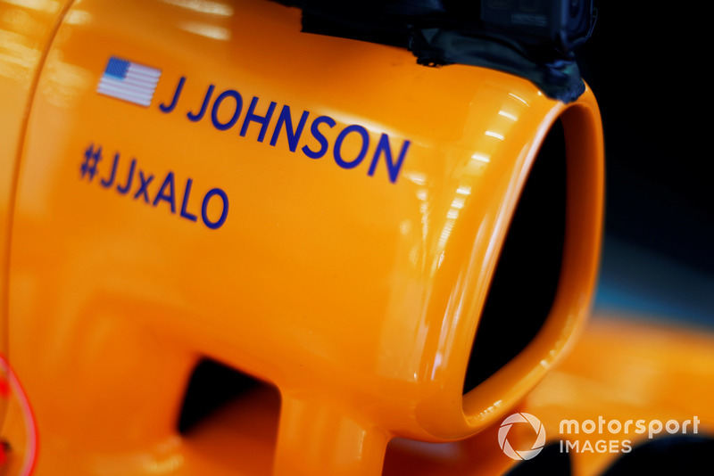 Name of Jimmie Johnson on McLaren airbox  