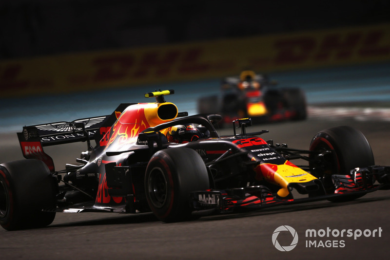 Max Verstappen, Red Bull Racing RB14, Daniel Ricciardo, Red Bull Racing RB14