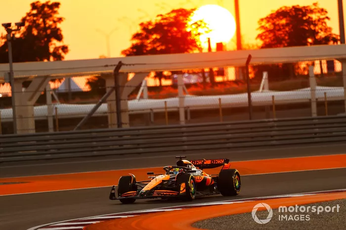 Oscar Piastri, McLaren MCL38