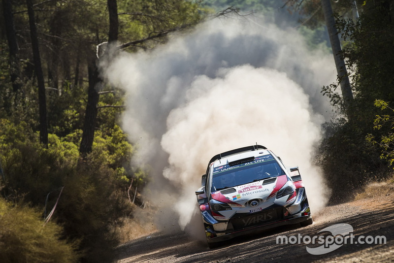 Отт Тянак и Мартин Ярвеоя, Toyota Yaris WRC