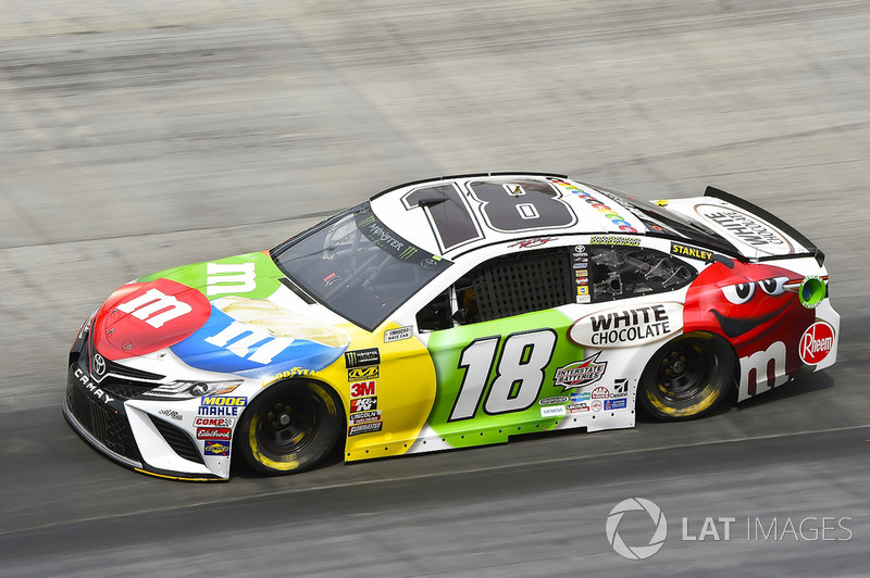 3. Kyle Busch, Joe Gibbs Racing, Toyota Camry M&M's White Chocolate