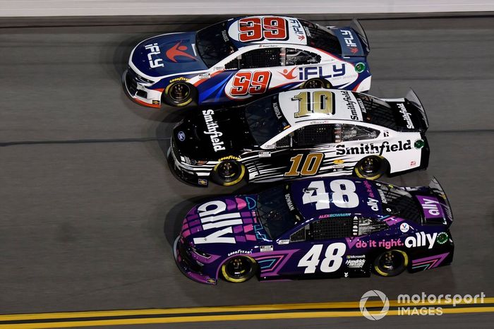 Alex Bowman, Hendrick Motorsports, Chevrolet Camaro Ally Aric Almirola, Stewart-Haas Racing, Ford Mustang Smithfield Daniel Suarez, TrackHouse Racing, Chevrolet Camaro iFly