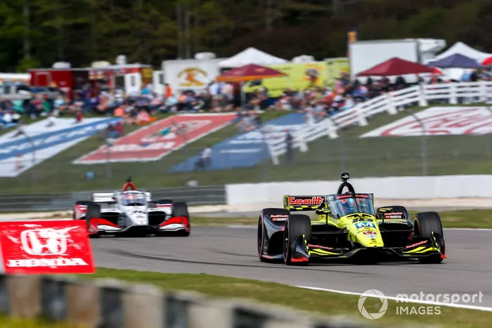 Ed Jones Dale Coyne Racing with Vasser Sullivan Honda