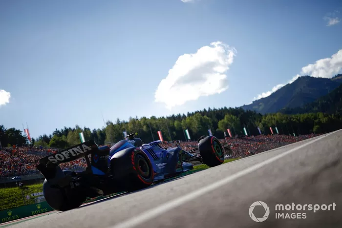 Nicholas Latifi, Williams FW44