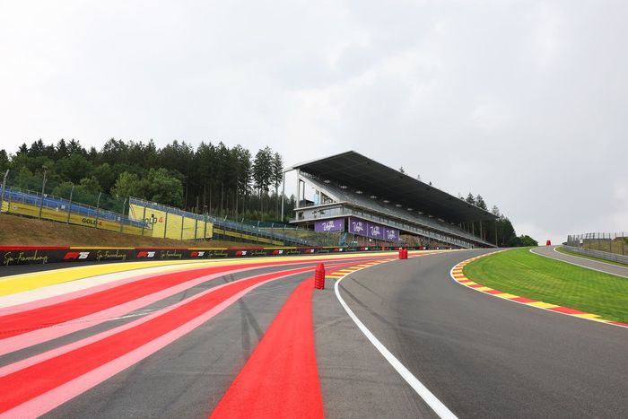 General view of the circuit