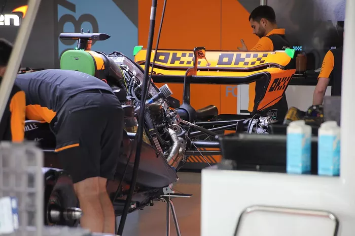 Mclaren MCL60 detalles técnicos