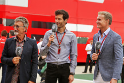 (Da sx a dx): Eddie Jordan con Mark Webber, Pilota Porsche Team WEC / Presentatore Channel 4 e David